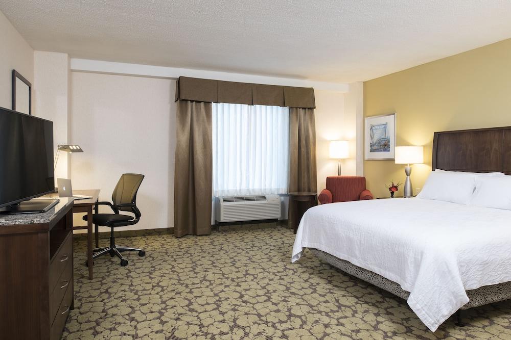 Hilton Garden Inn Louisville Downtown Eksteriør bilde