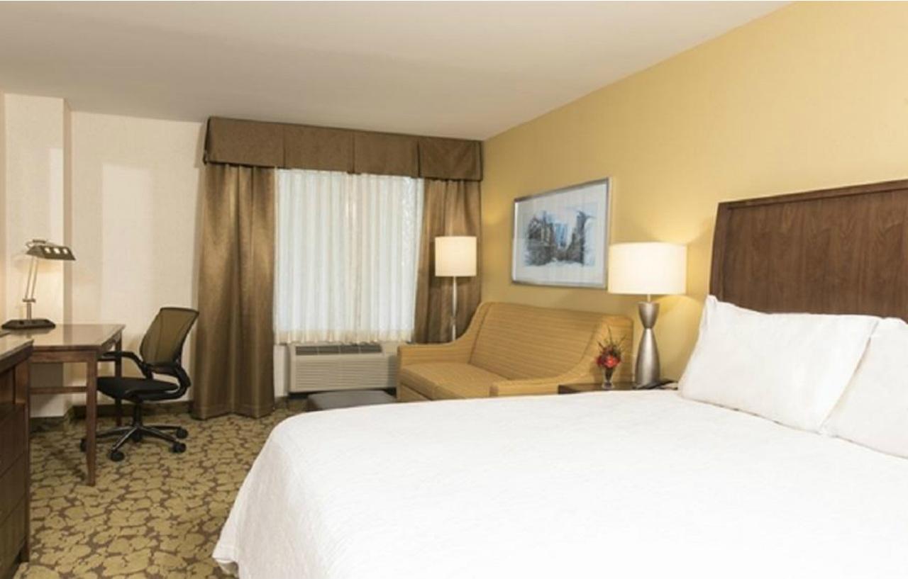 Hilton Garden Inn Louisville Downtown Eksteriør bilde