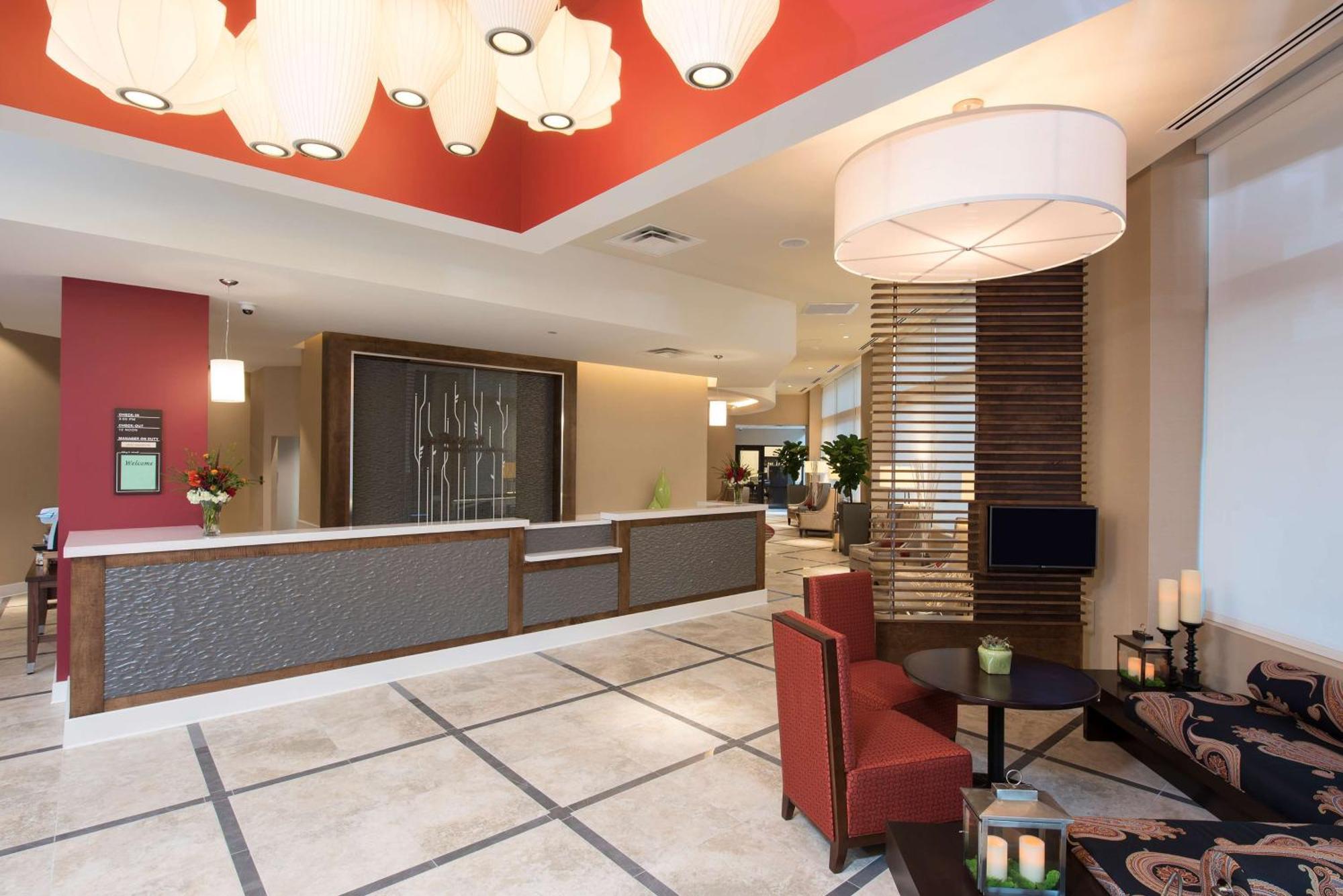 Hilton Garden Inn Louisville Downtown Eksteriør bilde