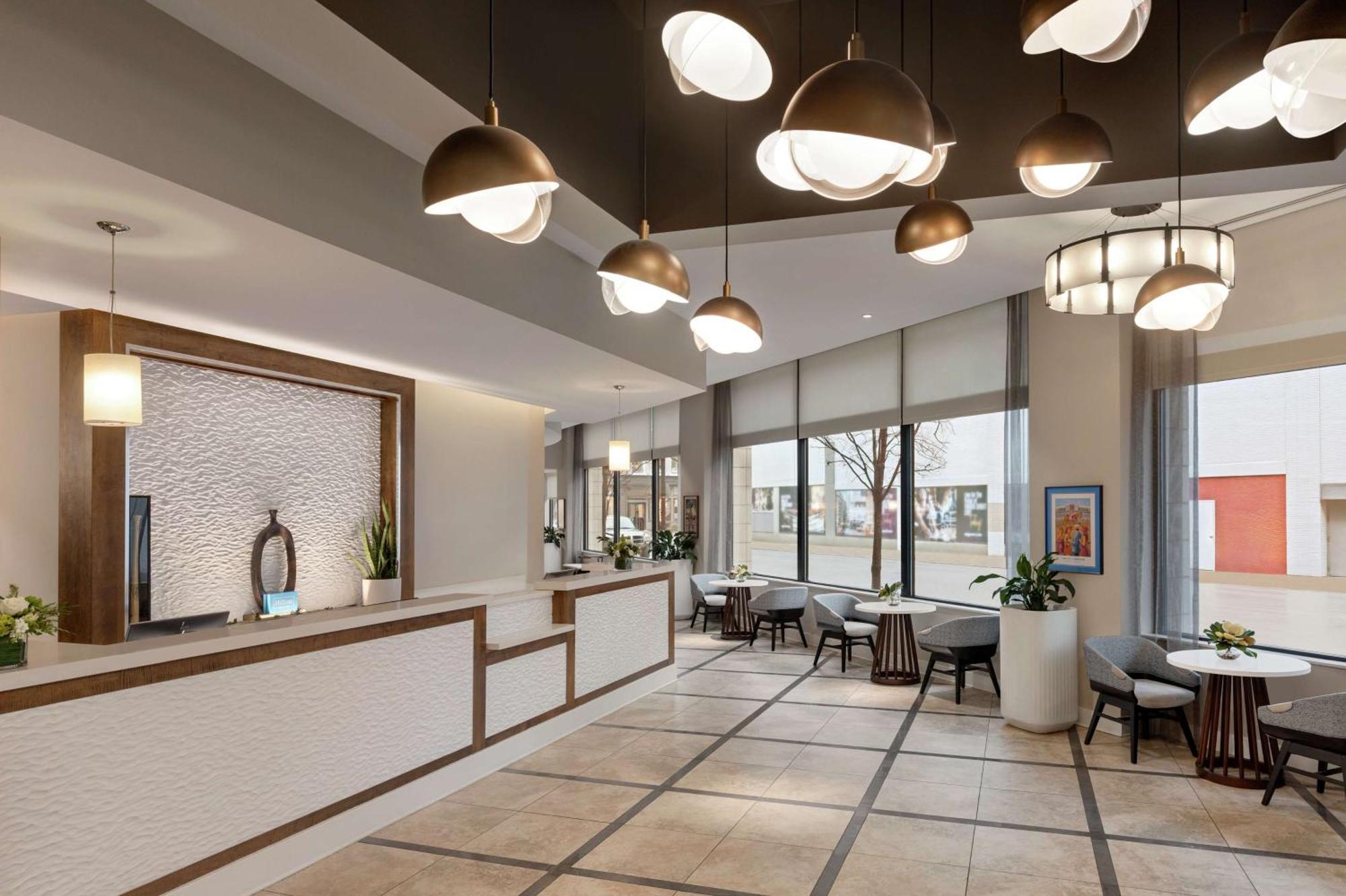 Hilton Garden Inn Louisville Downtown Eksteriør bilde